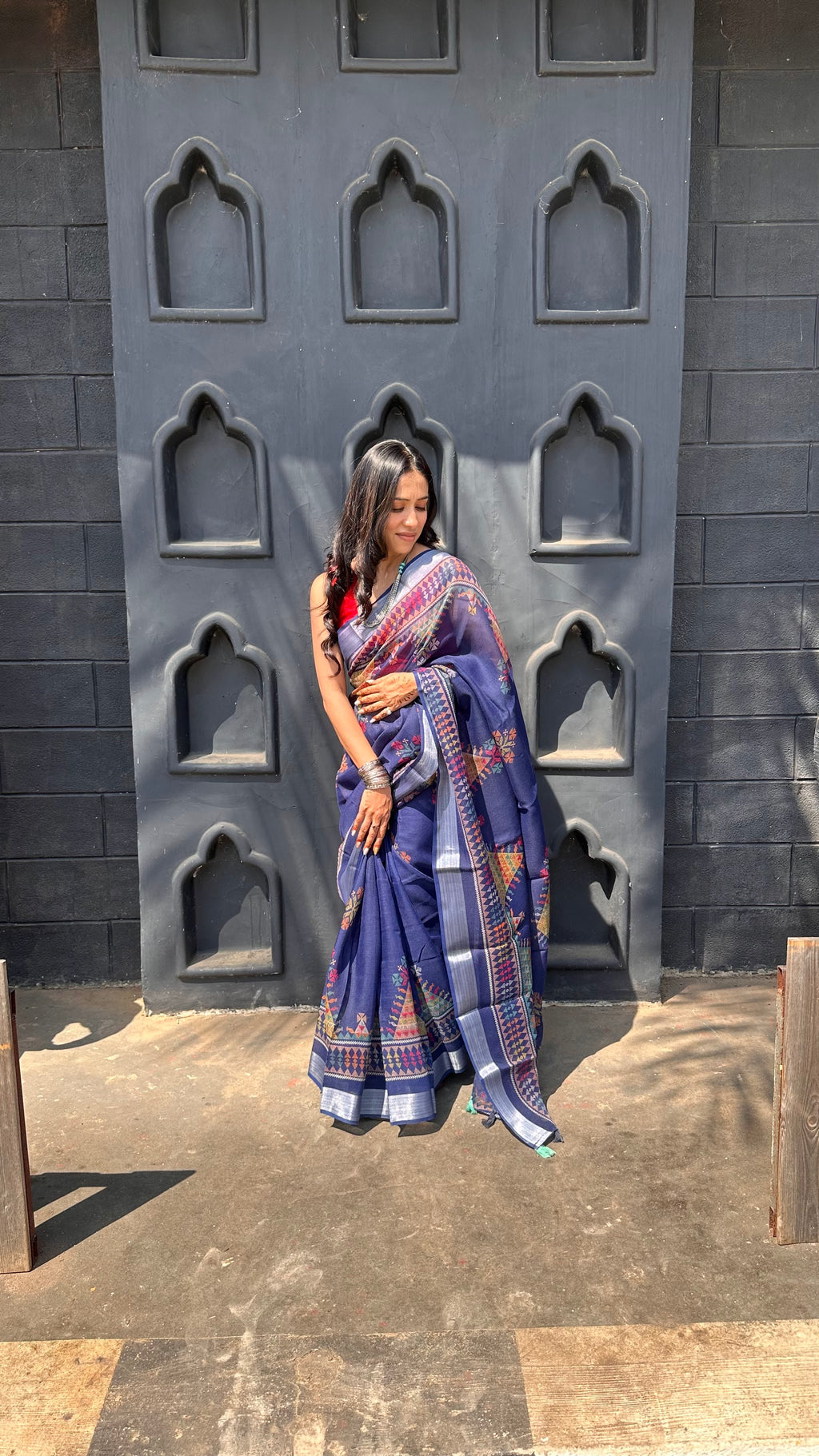 Temple Thread Work | Linen Cotton Dark Blue Saree