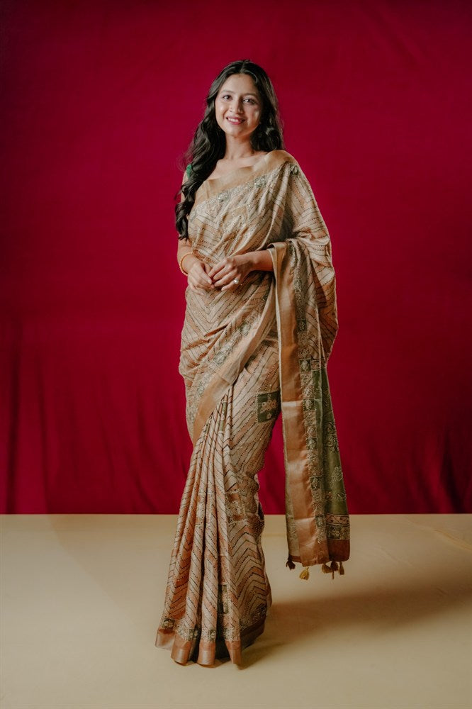 Kaatha Wavy Tissue Cotton Yellow Saree