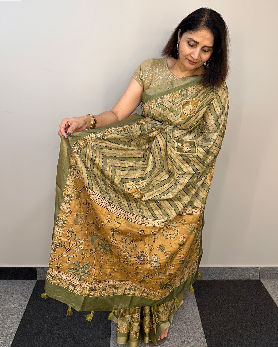 Kaatha Wavy | Tissue Cotton Saree
