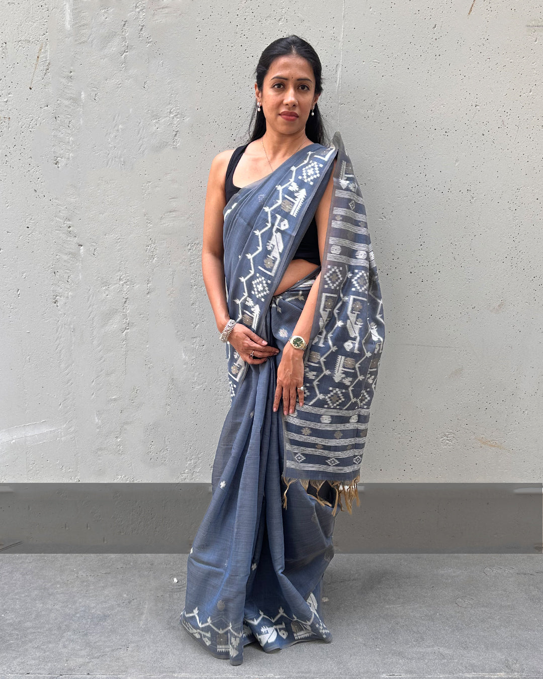 Zartari | Geometric Line Tussar Silk Saree