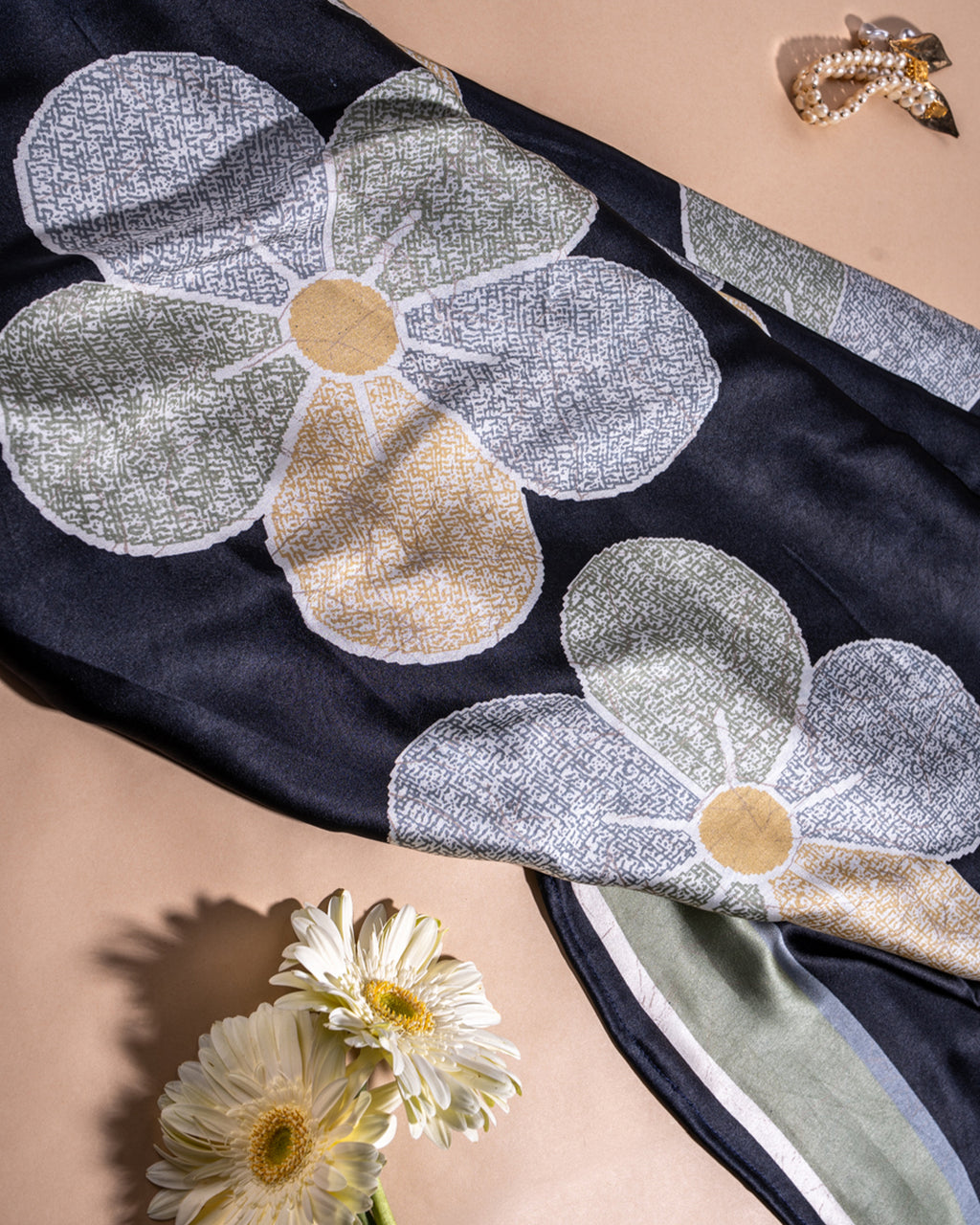 Zara Beauty | Crepe Saree - Rajathee Sarees